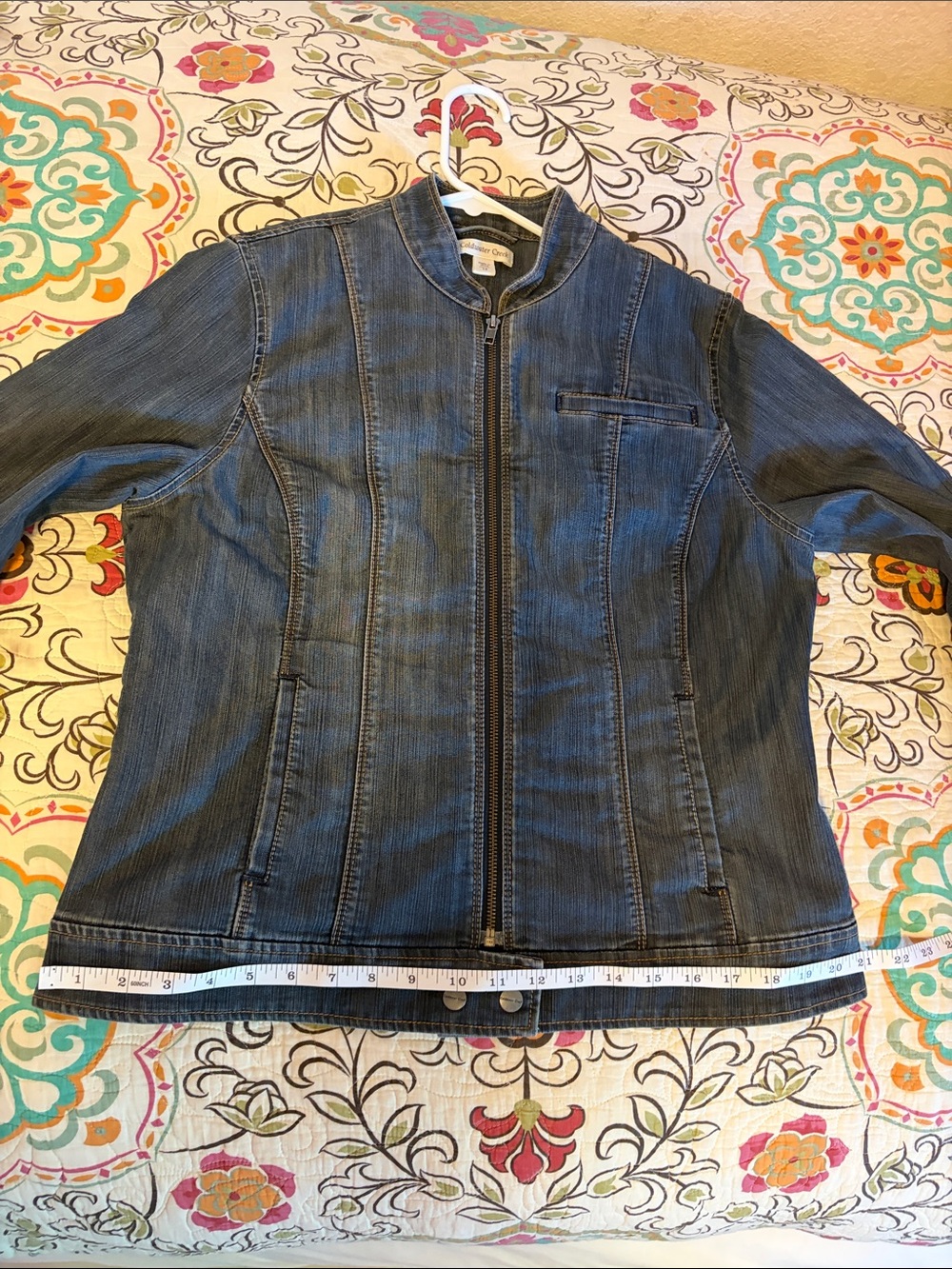 Cold water Creek  Denim Jacket in Deep Blue Wash - Picture 5 of 7